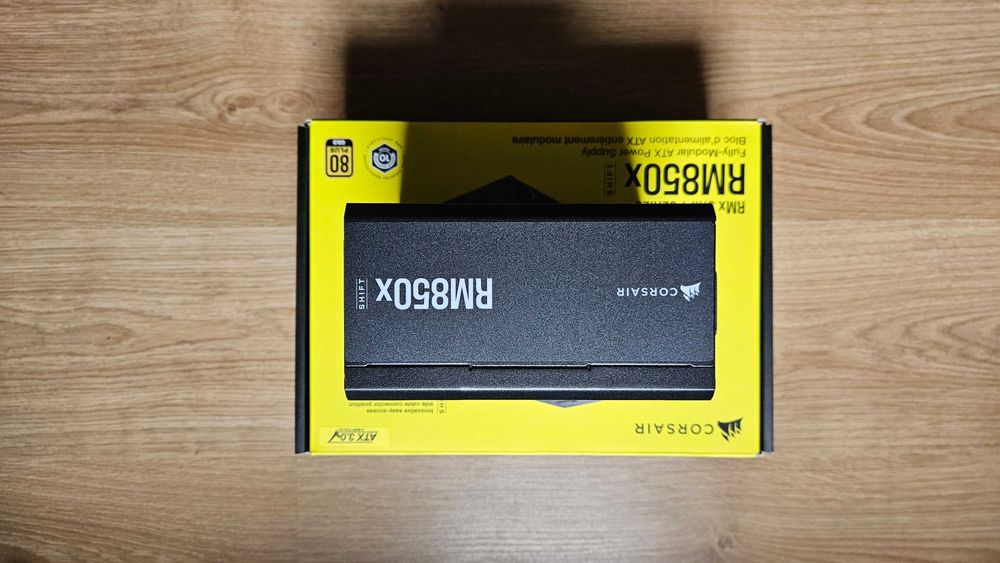 Fonte de Alimentação Corsair RM850x Shift Series