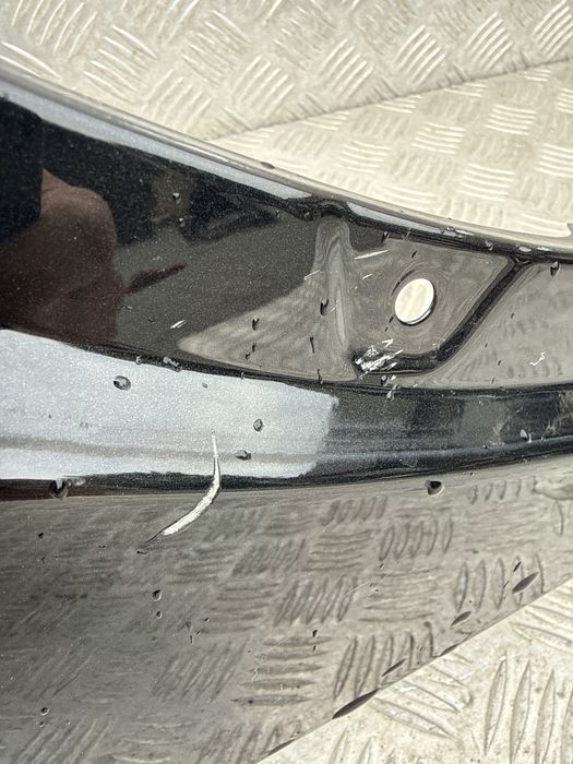 Błotnik prawy przód LEXUS RX350 18r.