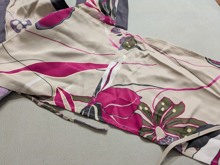 Top florido da Mango64584842136577122