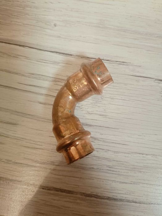 Kolano zaciskowe FI15 miedź