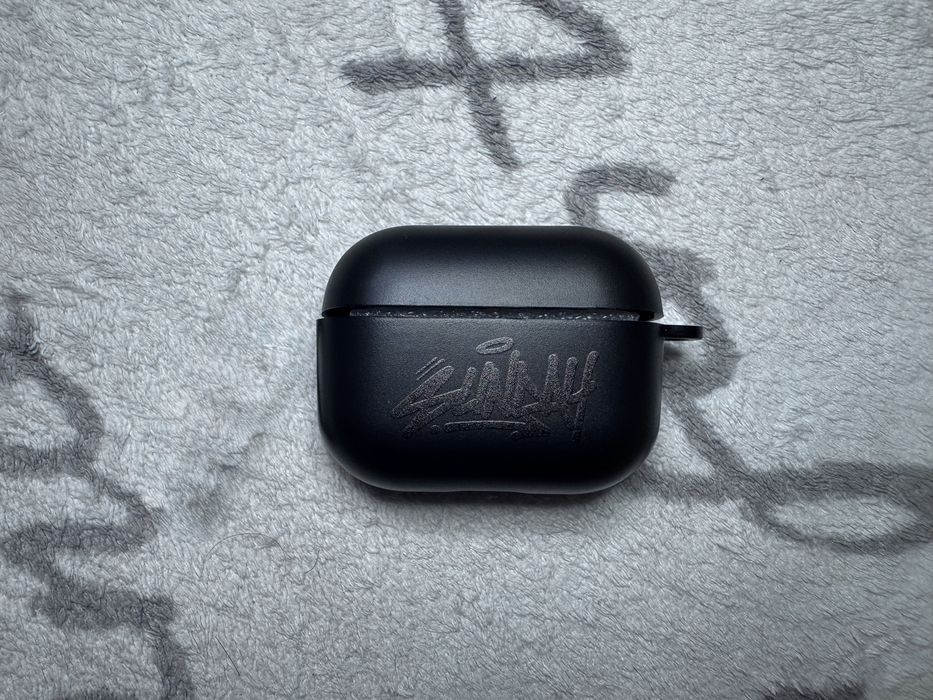 Чохли для AirPods Pro / Pro 2 / AirPods 3