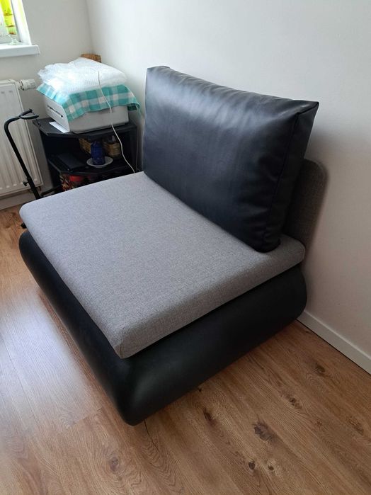 Jednoosobowa sofa z funkcją spania