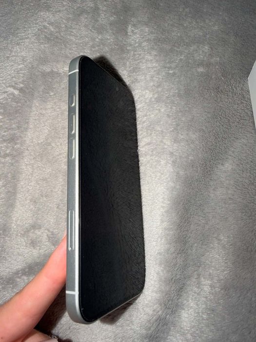 iPhone 16 256 idealny stan