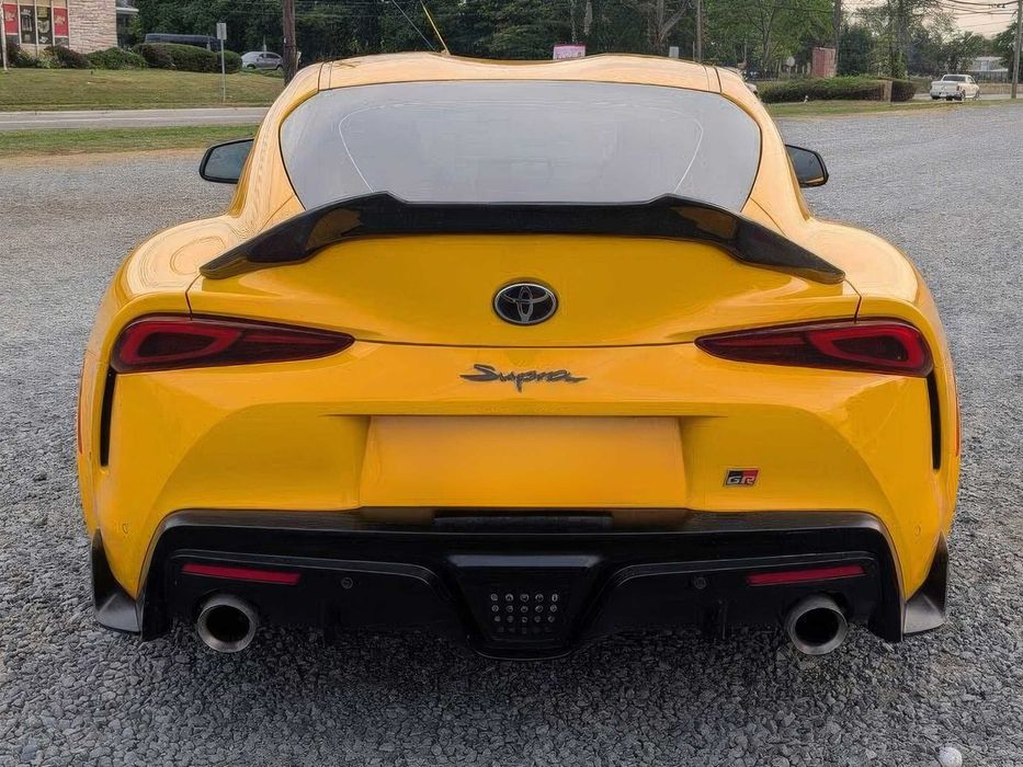Toyota Supra      2023