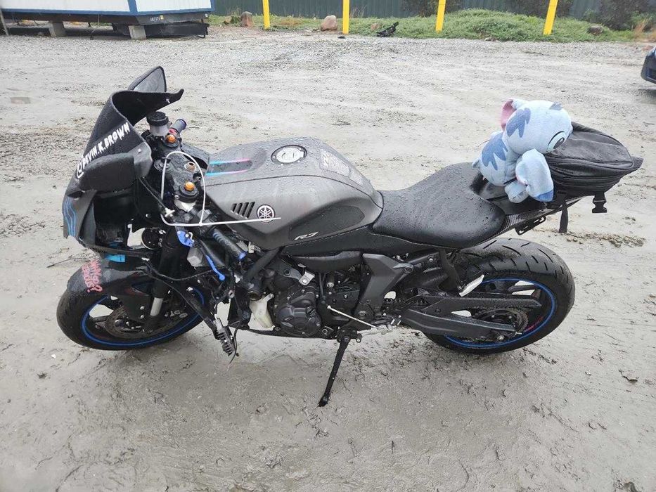 Yamaha YZF R7 (2024)