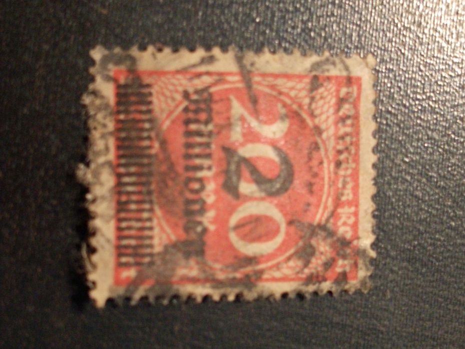 2 selos Alemanha 1923 -hiperinflação -1 milhão e 200 Marcos sobrecarga*
