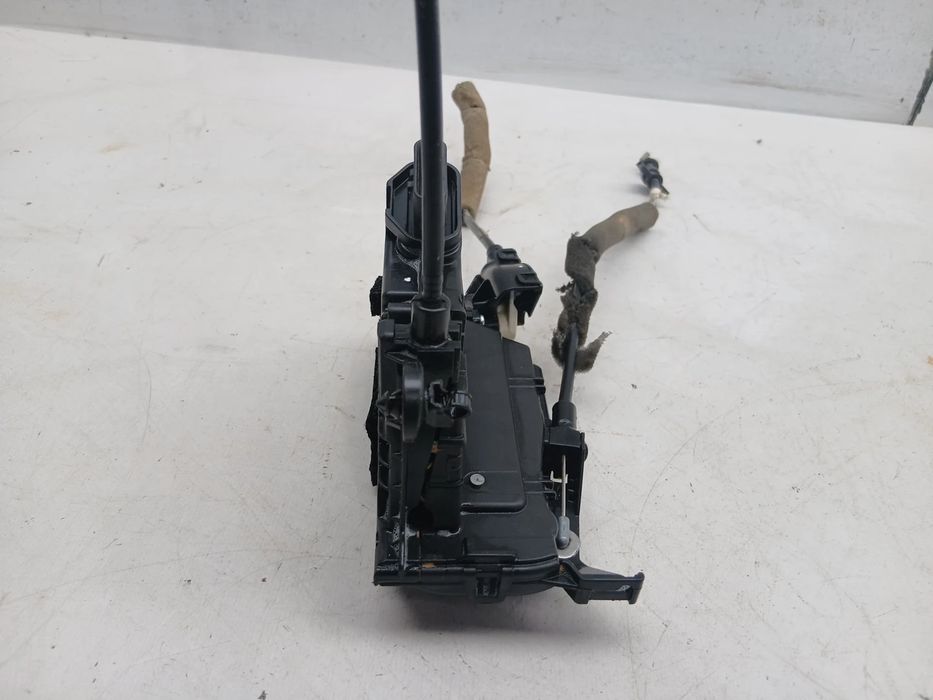Fechadura / fecho porta frente esquerdo SMART ForTwo Coupé (453)