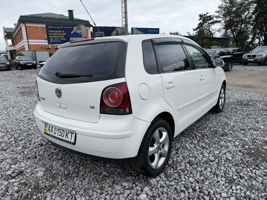 Volkswagen polo автомат газ бенз 2009 рік