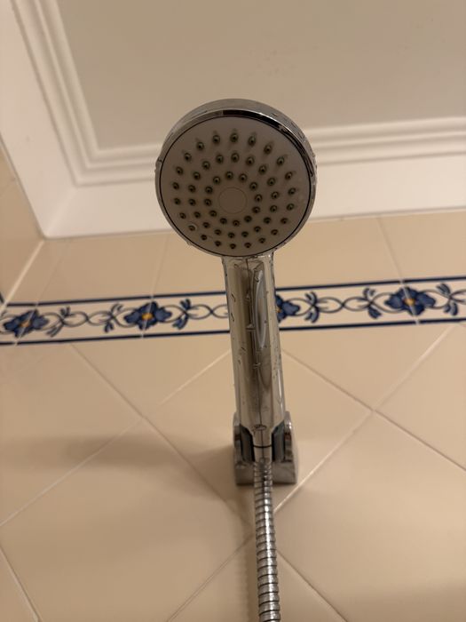 Chuveiro Banheira Roca