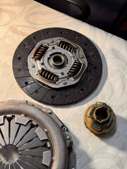 Зчеплення в зборі ніва Шевроле