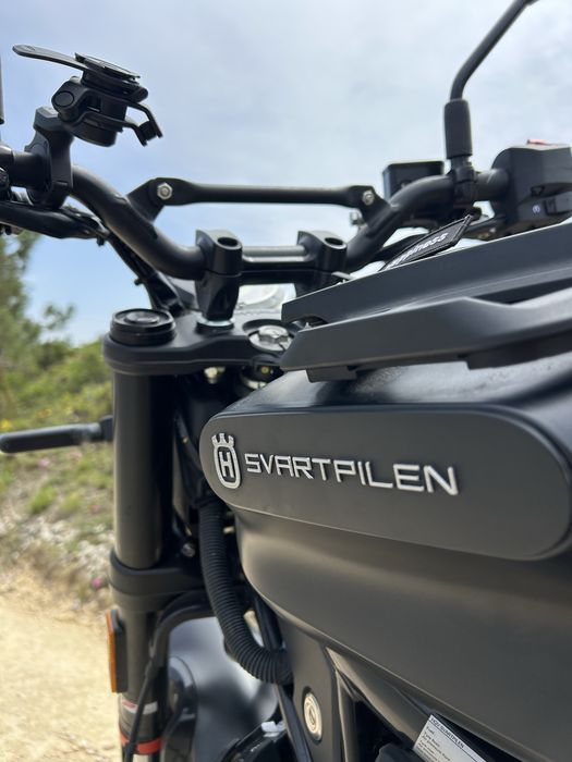 Husqvarna Svartpilen 125