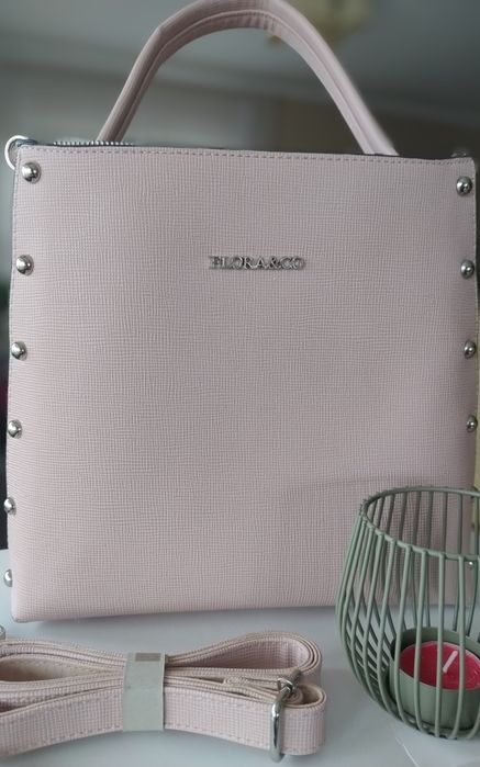 Flora &Co pudrowy róż