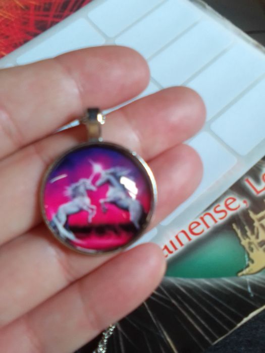 Conjunto de jóias. Várias imagens