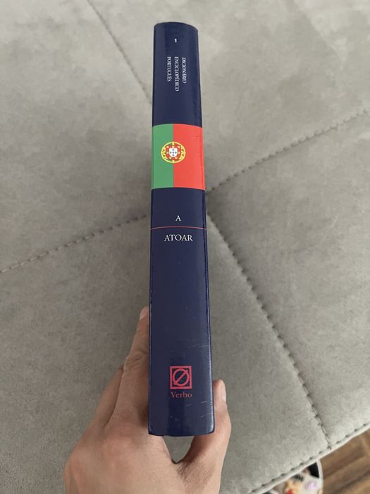 Dicionário enciclopédico português