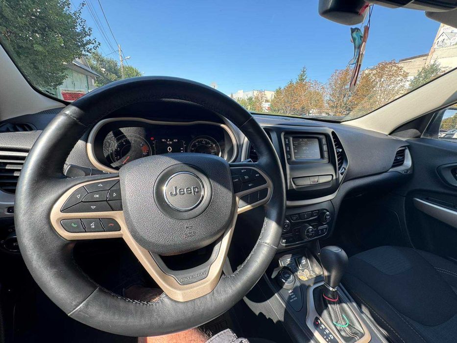 Jeep Cherokee 2017 гбо