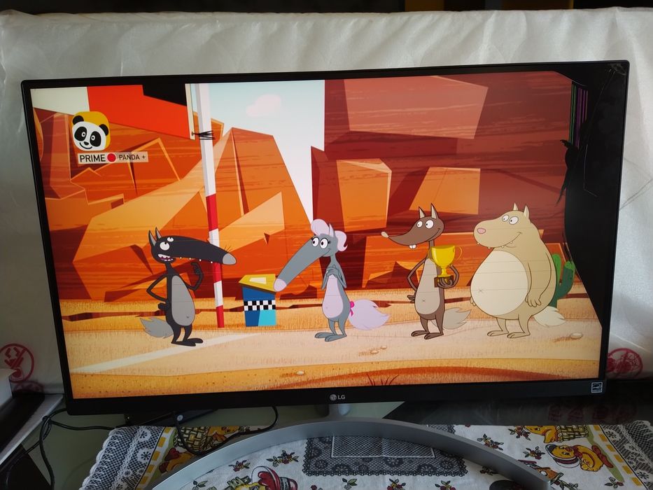 Monitor LG 27UP85NP-W 27" 4K UltraHD casa quarto apartamento vivenda