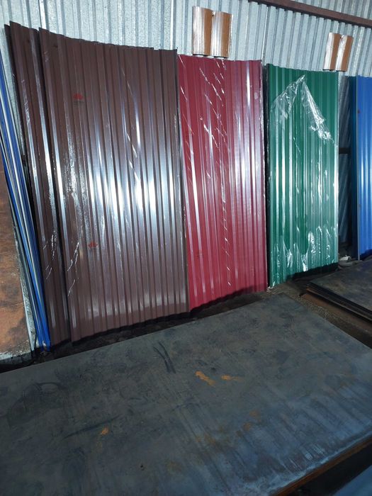 Профнаснастил цинк ПК20 толщина 0,55мм и цветной от 0,3мм до 0,42мм