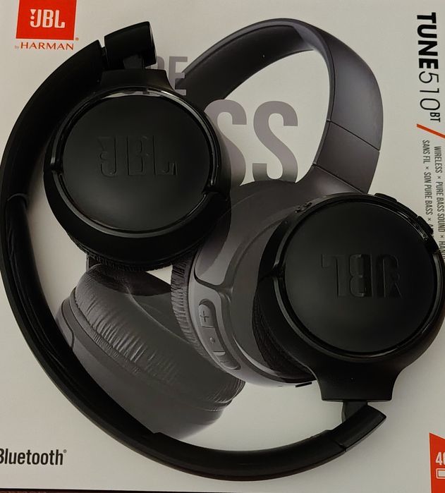 JBL Pure Bass Wireless