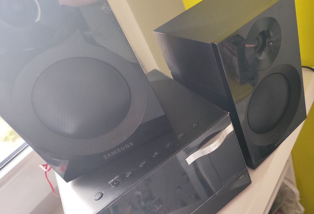 Mini wieża Samsung e320