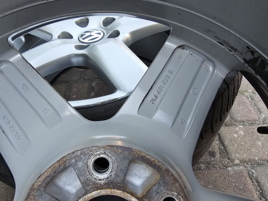 Alufelgi 19cali VW TOUAREG 9JX19H2 ET60 5x130