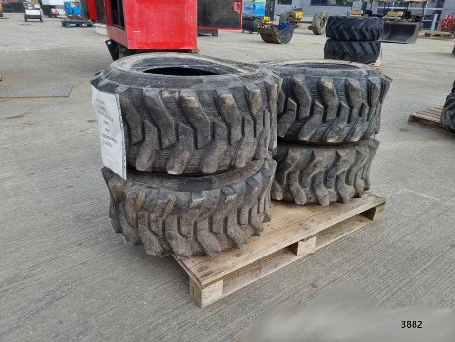 Opona Camso 12-16.5 305/70-16.5