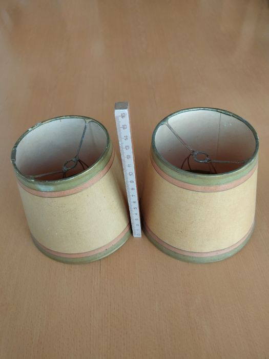 Conjunto de abajures antigos.