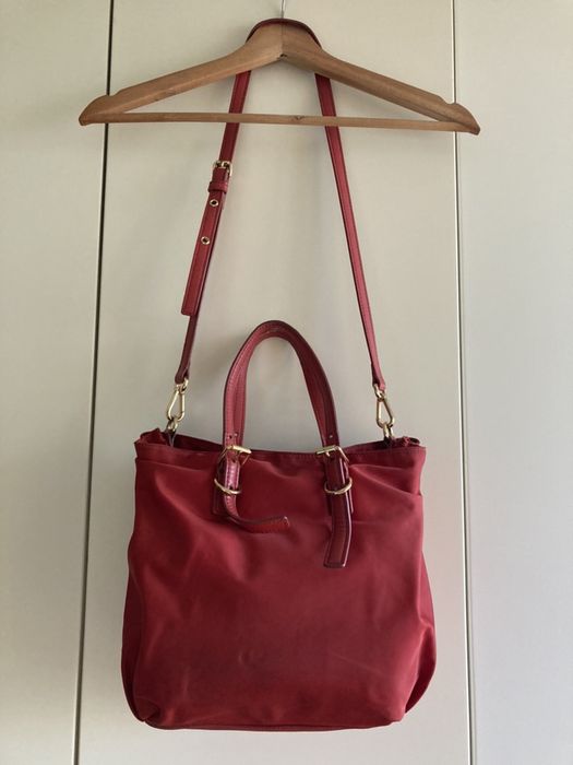 Saco Mala Bolsa Mao ou Tiracolo Vermelho Dourado Bimba y Lola