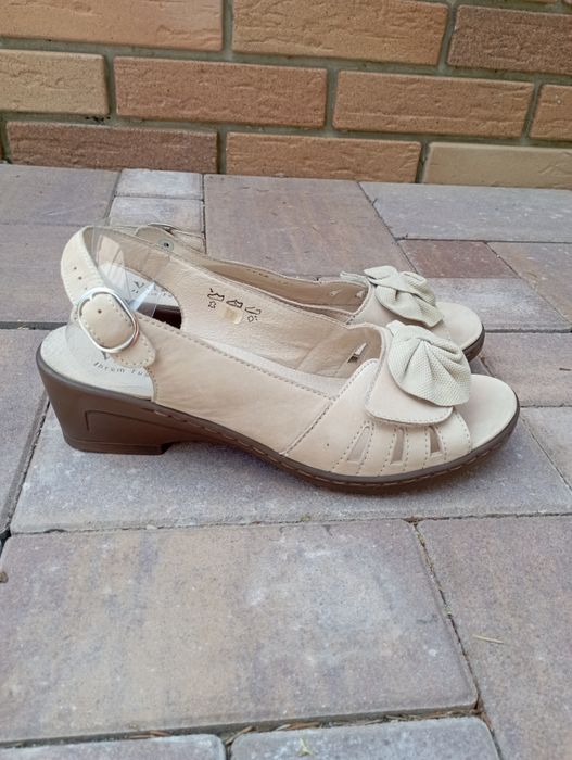 Buty damskie Vitaform.Nowe.