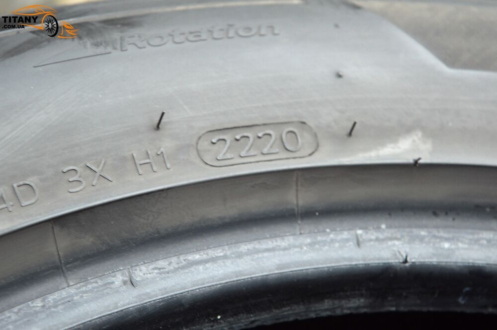 Шини вживані зимові 235/55 R18 Hankook Winter Icept Evo3 104V