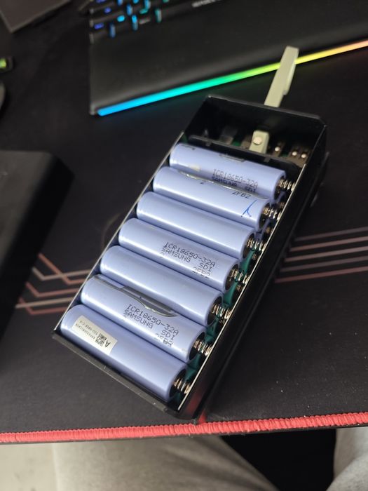 Power BANK 18650