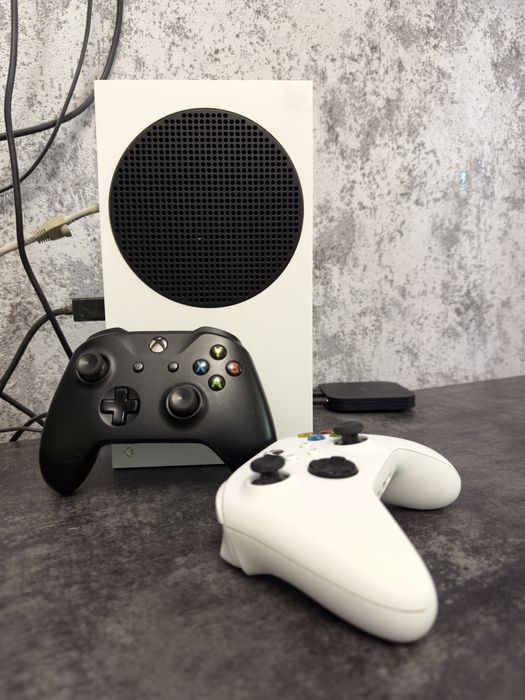 Продам Xbox series s