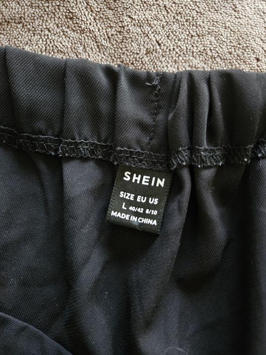 Spódnica czarna rozm L