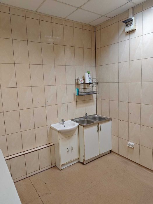 Lokal handlowy - boks Rynek Bałucki, Łódź, Bałuty, Centrum.