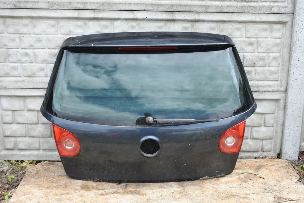 klapa bagażnika volkswagen golf 5 v hb