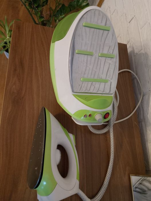Żelazko ze stacją pary Tchibo TCM typ 6284/4 2300W