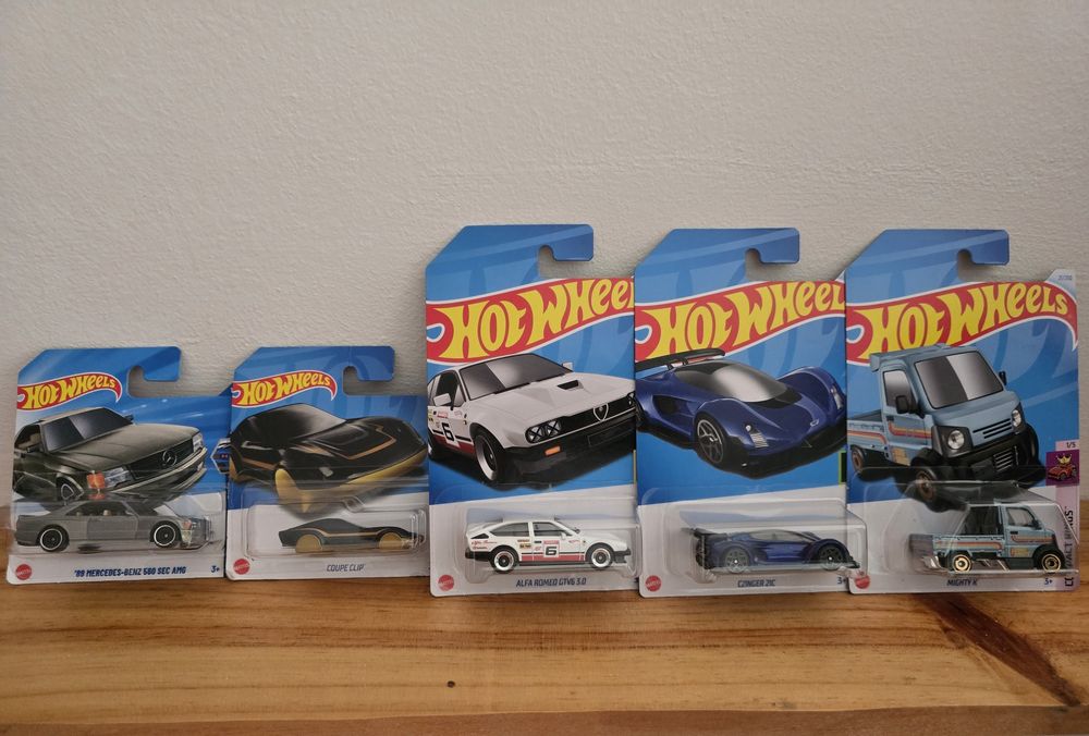 Hot Wheels - Ler Descrição