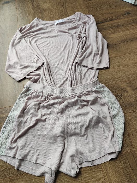 Reserved zestaw piżam prążkowanych S/M