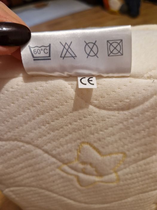 Materac hevea do łóżeczka
