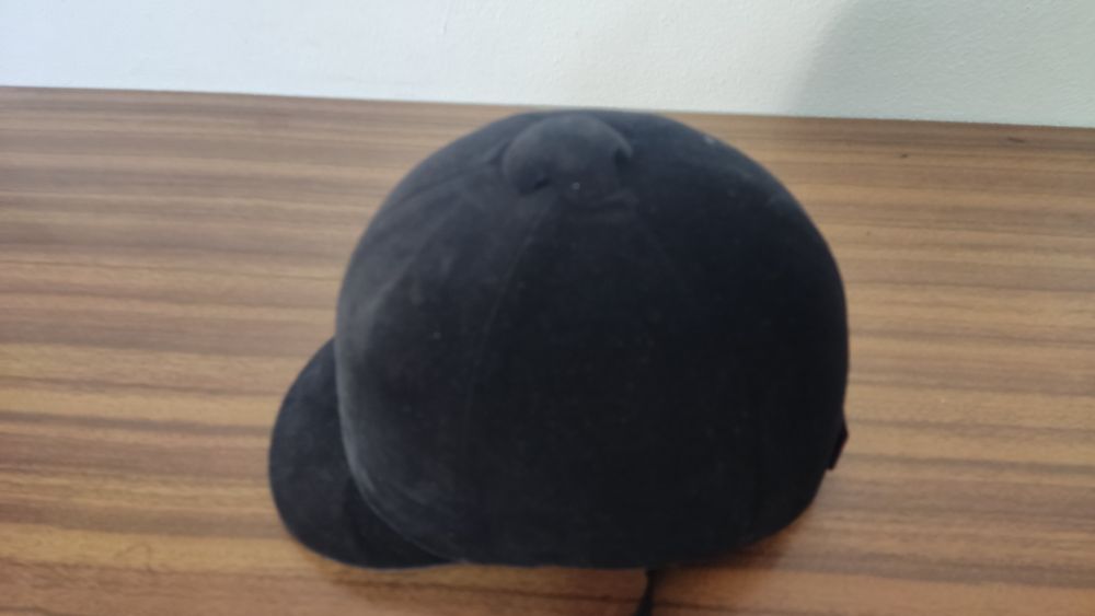 Capacete / toque de equitação