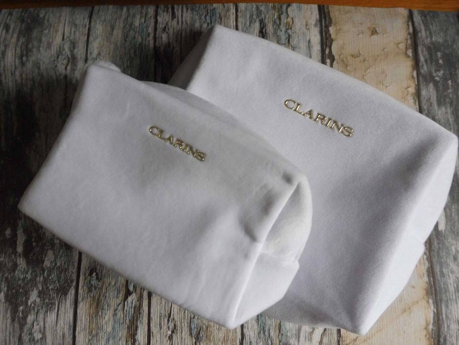 Zestaw kosmetyczek Clarins