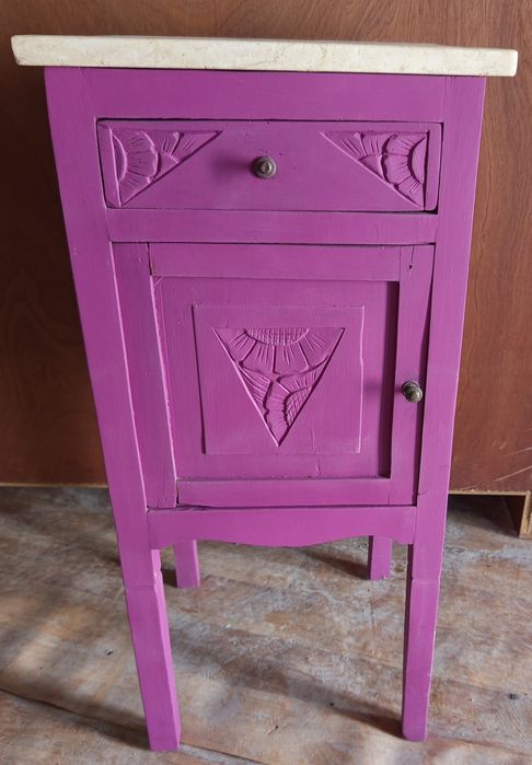 Mesa de cabeceira vintage