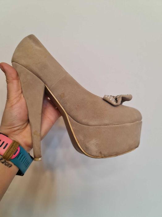 Szpilki High heels Koi Couture rizmiar 40