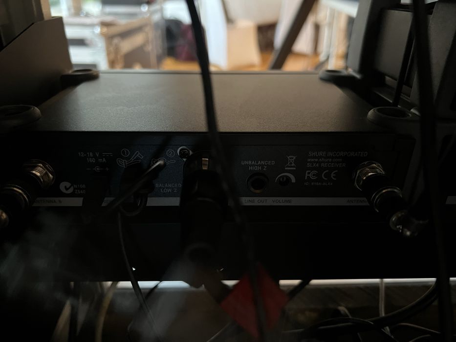 Mikrofon bezprzewodowy SHURE SLX4