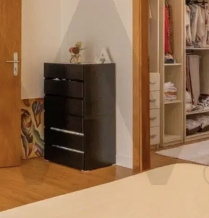 Mobilia quarto em bom estado