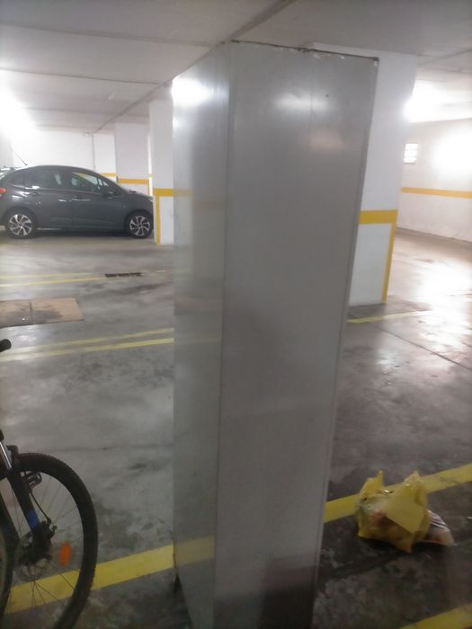 Cacifo de ferro, em segunda mão