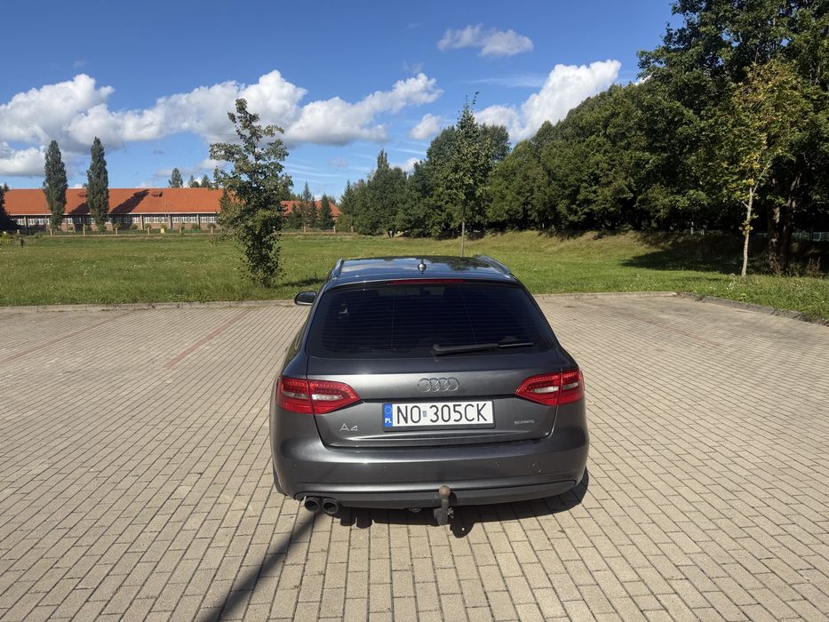Audi A4 B8 sline quattro