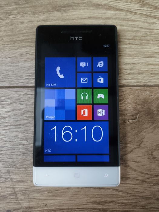 HTC Windows Phone 8S