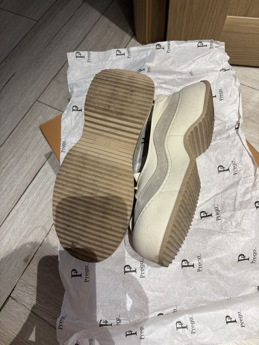 Шкіряні туфлі prego