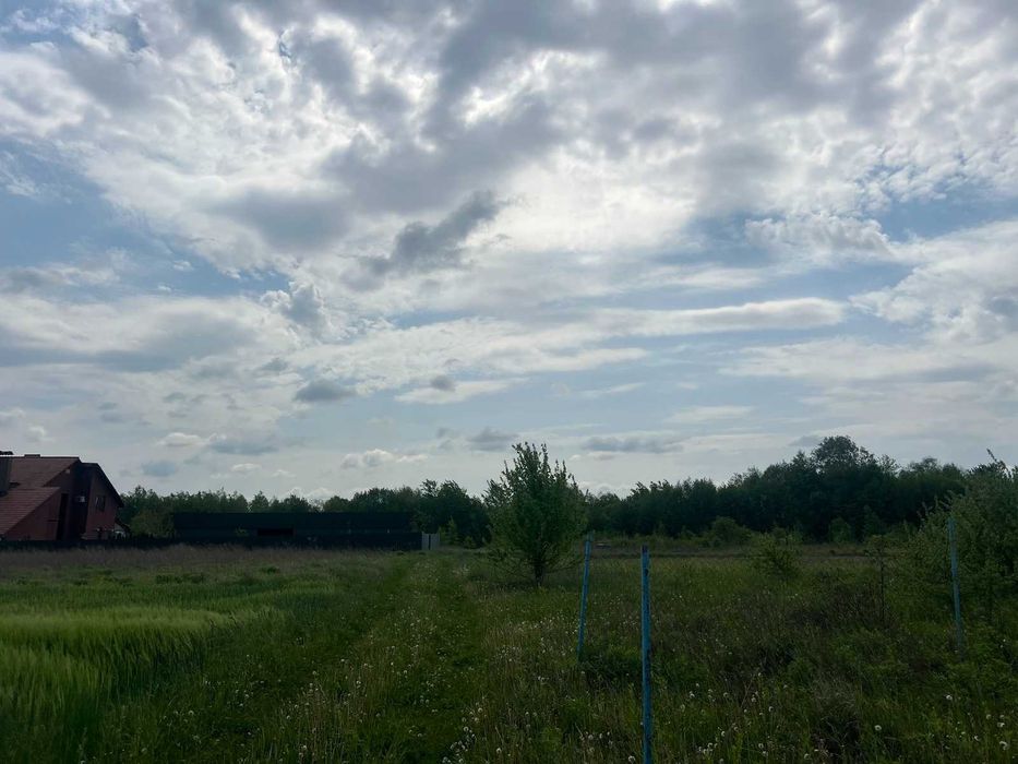 Продається земельна ділянка в Агрономічному