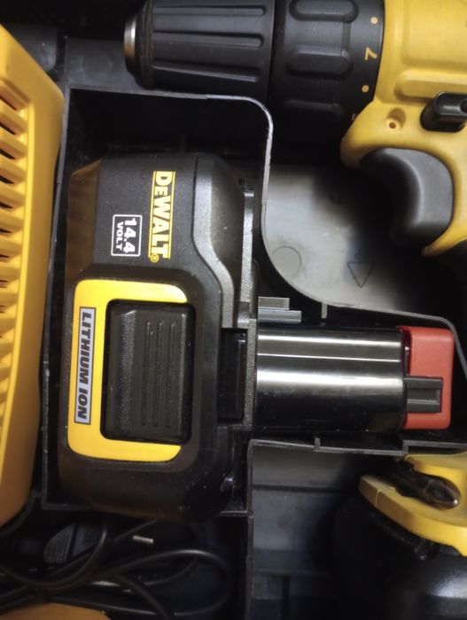 Шуруповёрт DeWalt 14.4. Б/У. Оригинал.